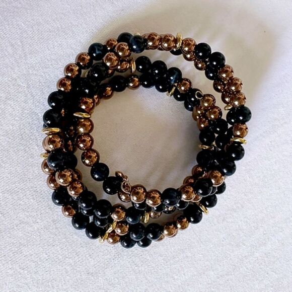 6mm Navy Tiger Eye & Bronze Hematite Wire Wrap Bracelet with Gold Spacers/Charm - Picture 3 of 4
